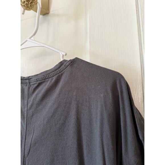 Old Navy boyfriend woman size medium butterfly T-shirt - Picture 7 of 7